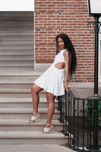 mobile - carousel-hero-element image-1