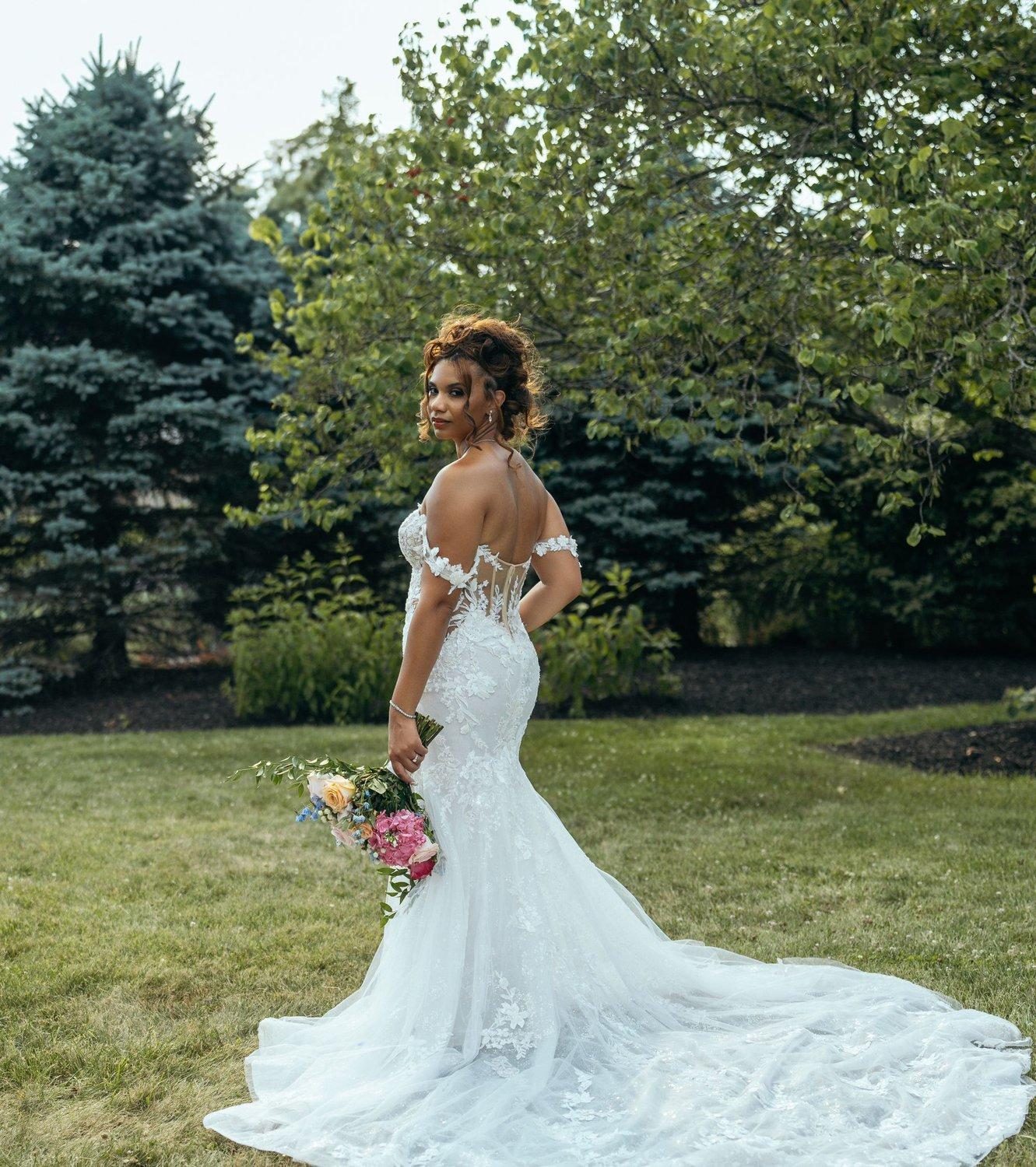 carousel-hero-element image-3