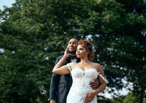 mobile - carousel-hero-element image-1