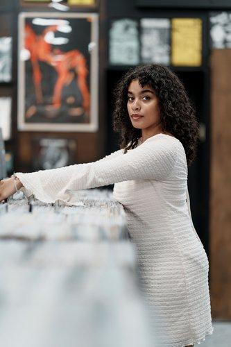 mobile - carousel-hero-element image-7