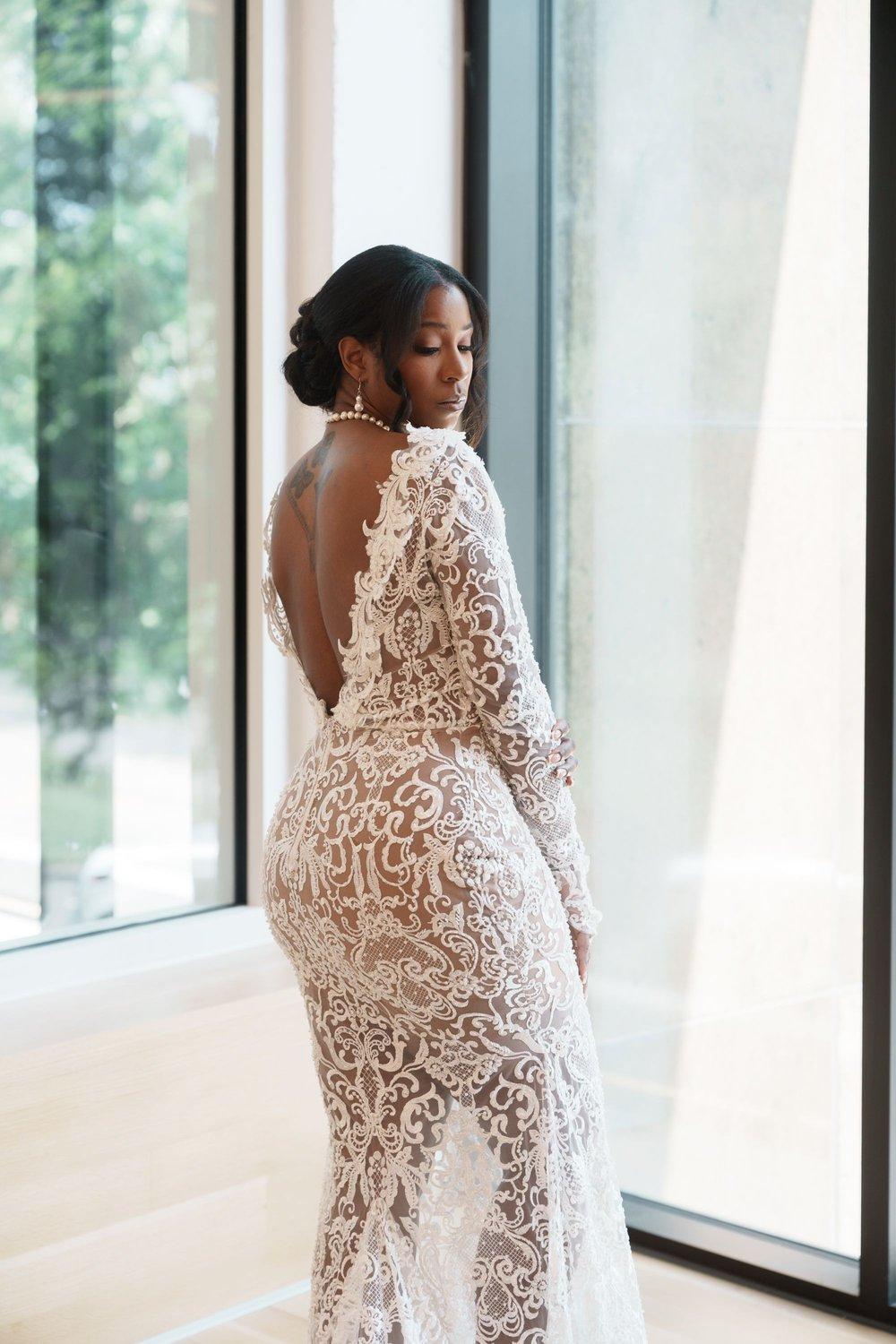 carousel-hero-element image-4